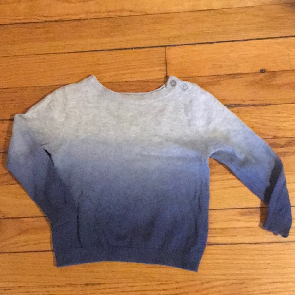 VINCE sweater